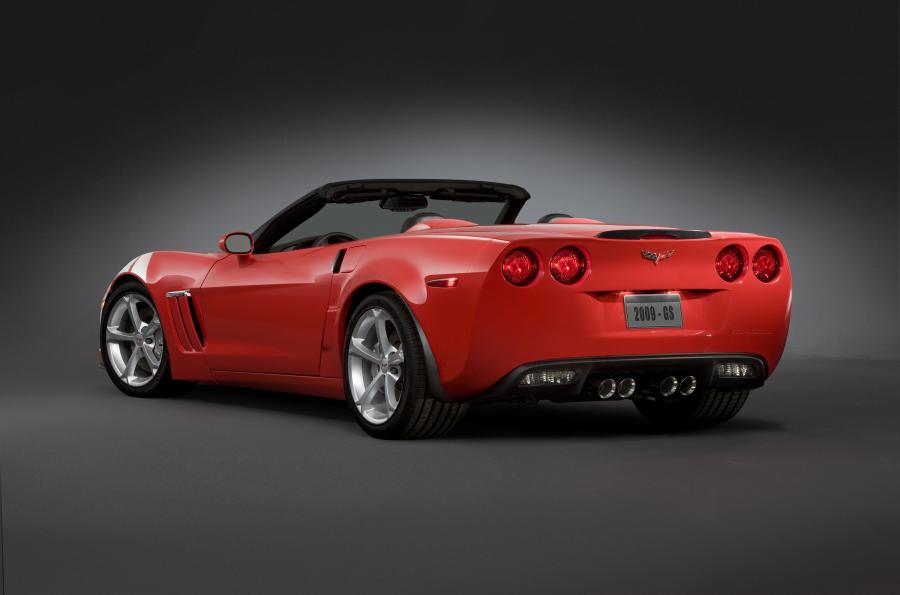  Chevrolet Corvette Grand Sport 2010 года  (фото 22 из 64)